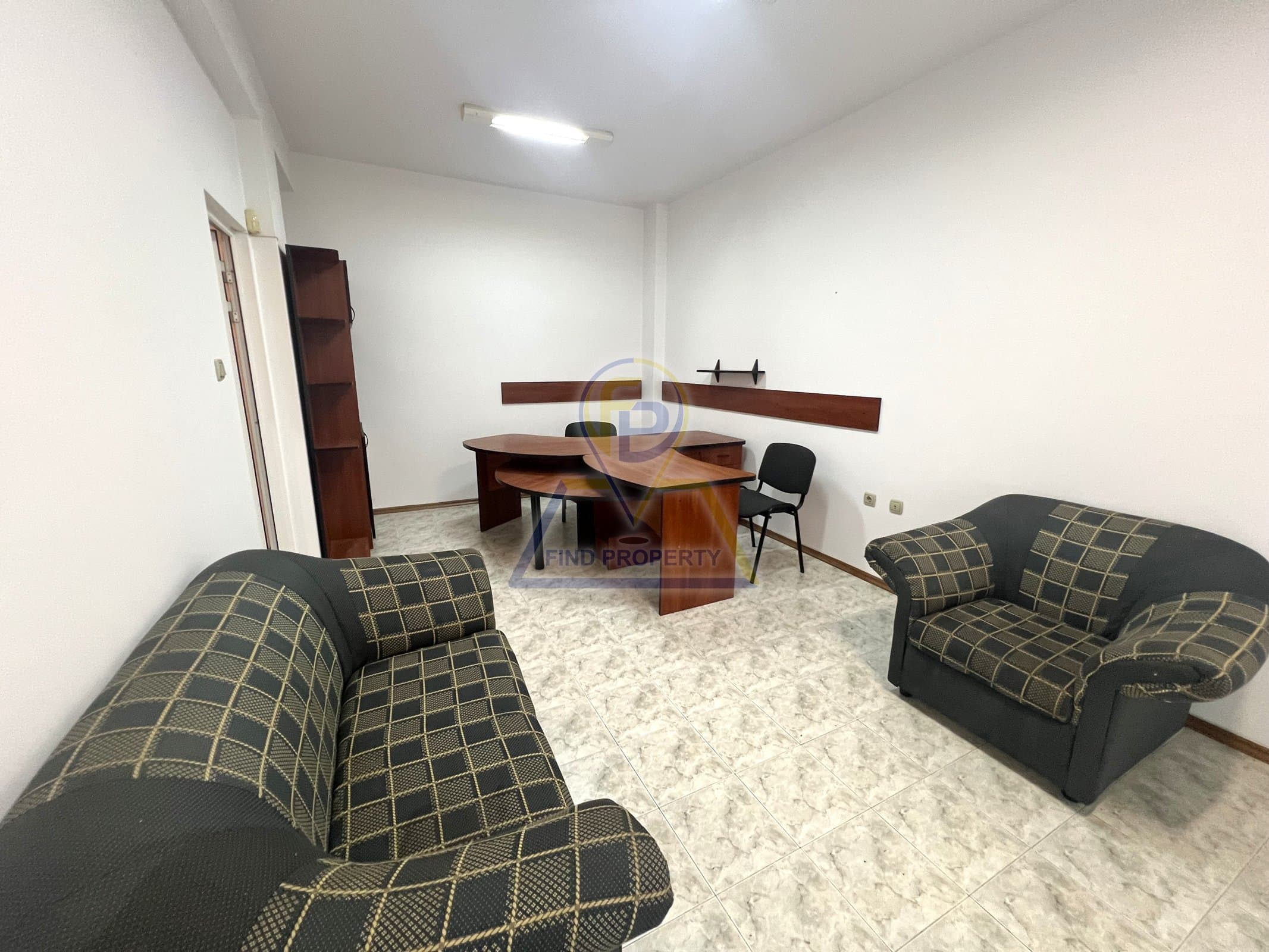 Партерен офис до Агенция по Вписвания — 2