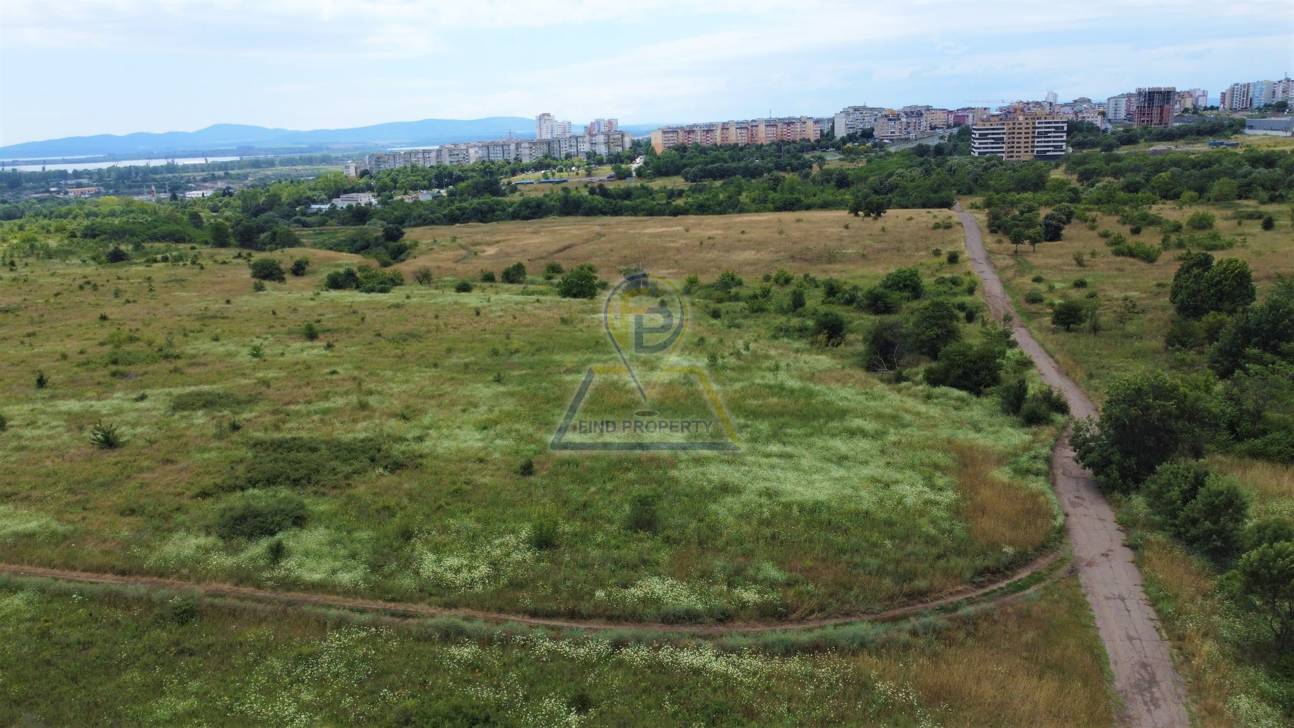 УПИ за жилищно строителство на 2 улици